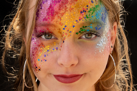 Brokat prasowany w kremie PXP paletka 12x1,5 gram