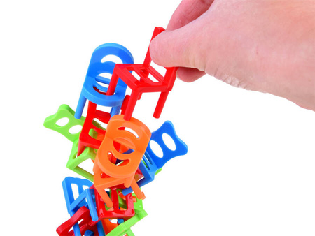 Gra zręcznościowa SPADAJĄCE KRZESŁA