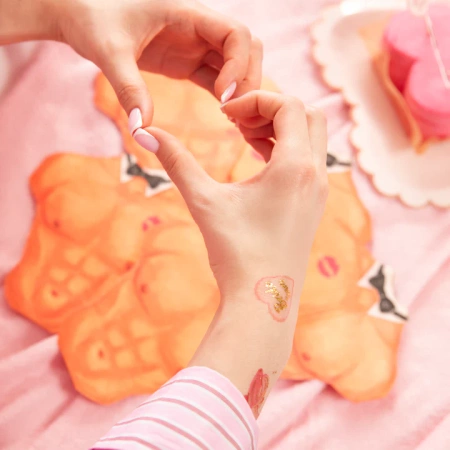 Tatuaże zmywalne Bride to be Wieczór Panieński 19 szt. zestaw