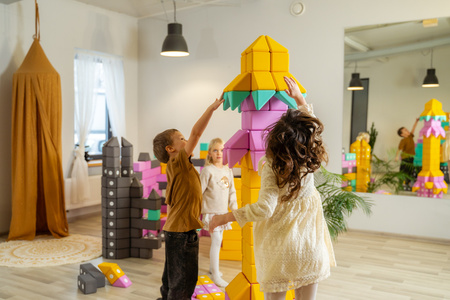 Duże klocki piankowe magnetyczne TUKI zestaw SMART 50 elementów