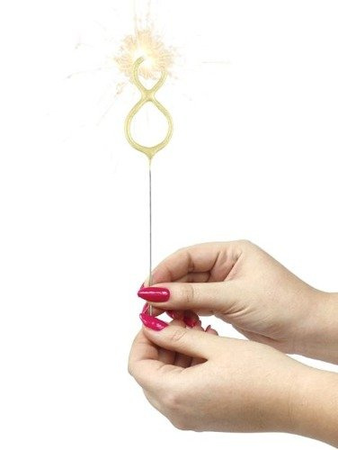 Zimne ognie złota cyfra 8