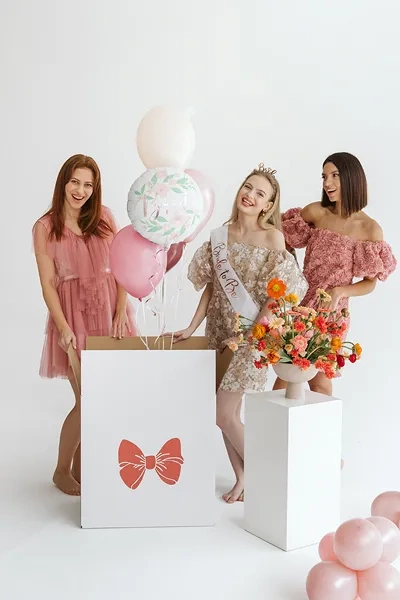 Balon foliowy okrągły Bride wieczór panieński w kwiaty 18 cali