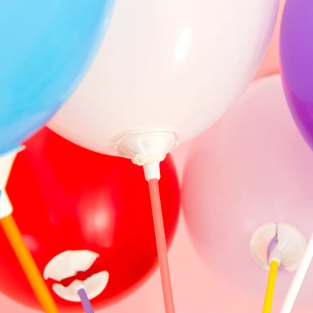 Patyczki do balonów z zatyczkami papierowe kolorowe  10 szt.