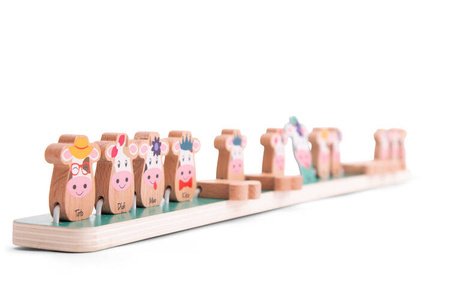 Drewniana gra logiczna Zgadnij która krówka BS Toys