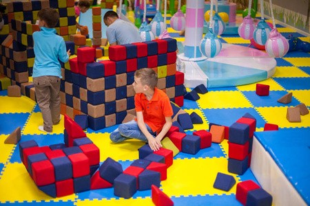 KLOCKI MAGNETYCZNE JollyHeap 50 szt .- medium (kolory do wyboru)