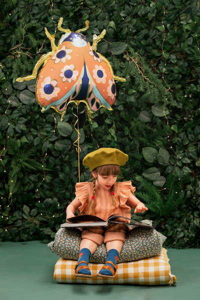 Biedronka złota balon foliowy 87x75 cm