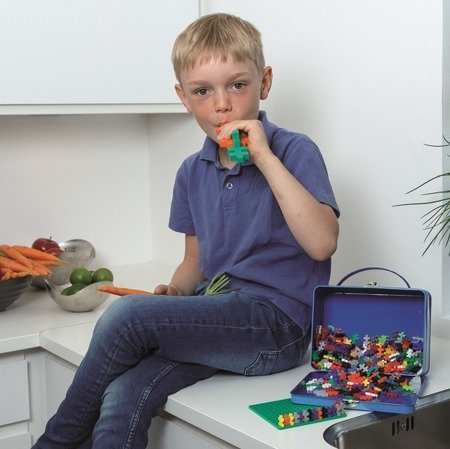 KLOCKI 600 szt. w metalowej walizce Plus-Plus