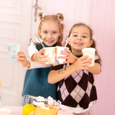 Kubki papierowe Kotki łapki 220 ml 6 szt.