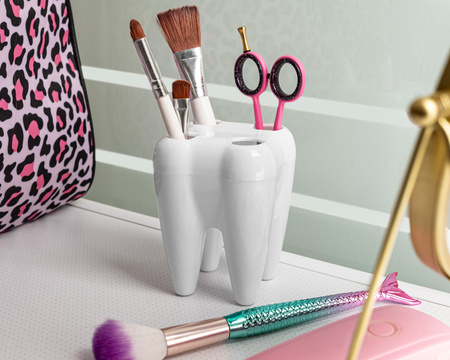 Ząbek na szczoteczki i przybory kosmetyczne