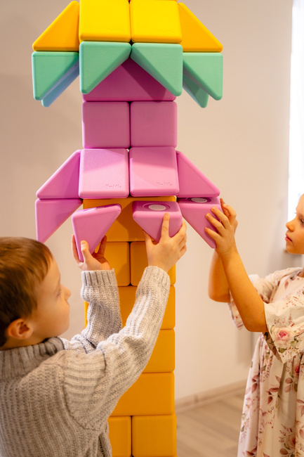 Duże klocki piankowe magnetyczne TUKI zestaw BUILDER 26 elementów