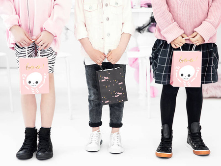 Torebka prezentowa na Halloween Nietoperze 14 x18 cm