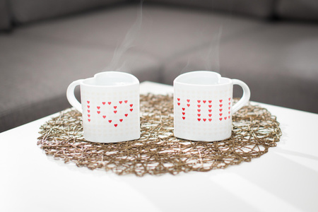 Kubek magiczne serduszka SERCE