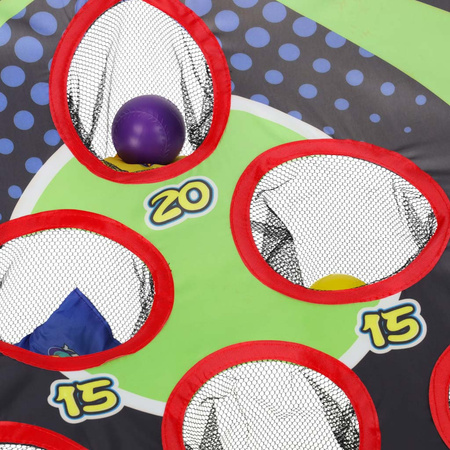 Rzut do celu woreczkami rzutki gra zręcznościowa