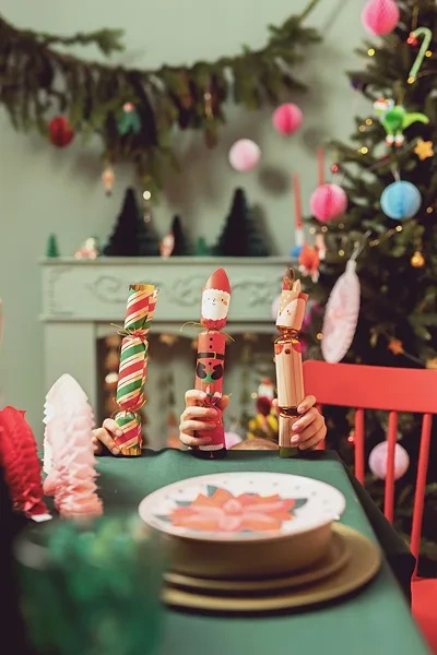 Pudełka prezentowe CUKIERKI świąteczne 32 cm 3 szt.