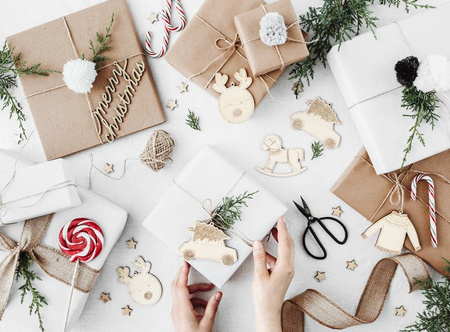 Zawieszki drewniane do prezentów świąteczne MIX 10 szt.