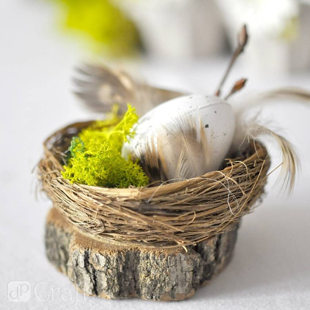 Gniazdka dekoracyjne Wielkanocne 9 cm 4 szt.