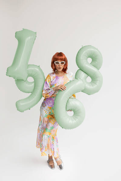 Balon foliowy CYFRA 8 pastelowy zielony 72 cm