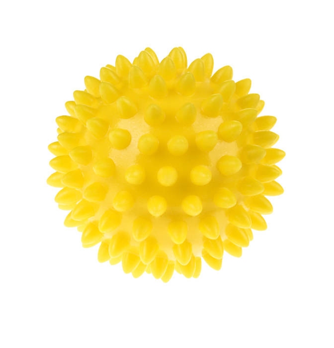 Piłka z kolcami piszcząca 6,7 cm