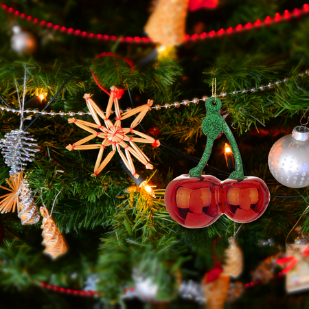 Zawieszka na choinkę Bombka Wiśnia/Wisienka 1 szt..