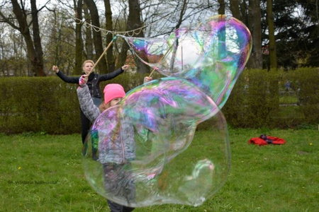 Kijki Sznurek do dużych baniek mydlanych ,,Pętelka’’ Słupskie Bańki Mydlane