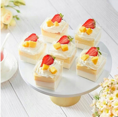 Pucharek na przekąski 80ml CUBE opakowanie 9 szt.