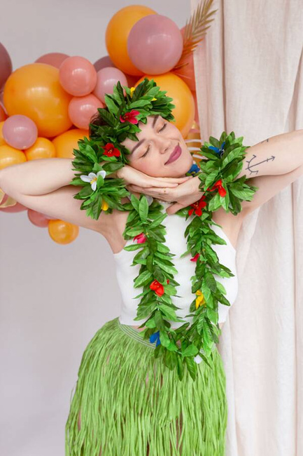 Zestaw hawajski, zielony z kolorowymi kwiatkami 4 szt.