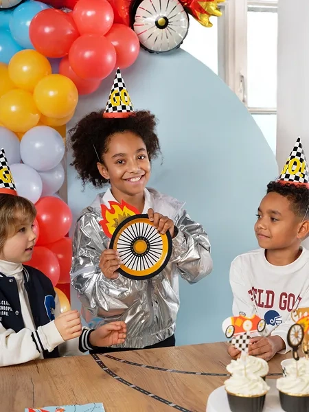 Toppery pikery dekoracje do muffinek Autka 4 szt.