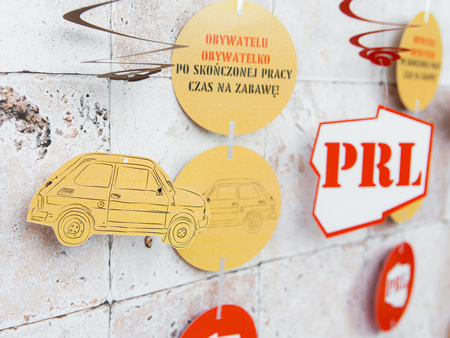 Dekoracja wisząca łańcuszek PRL