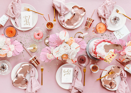 Talerzyki papierowe złoty róż Penis 26,5 x 15,5 cm 6 szt.