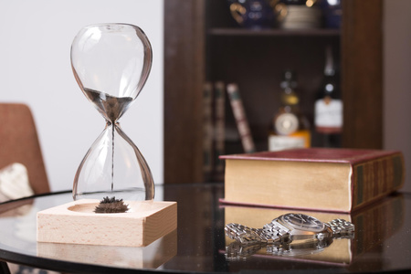 Magnetyczna klepsydra