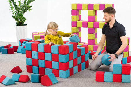 KLOCKI MAGNETYCZNE JollyHeap 100 szt. - basic (kolory do wyboru)