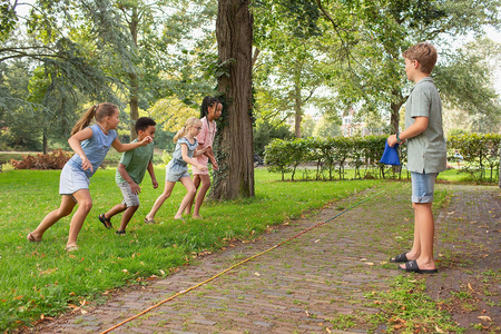 Gra sportowa Skacz w kolory BS Toys