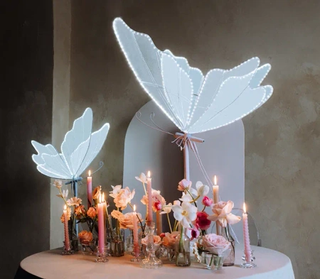 Motyl LED dekoracja świetlna neon 60 cm