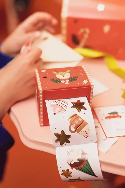 Naklejki świąteczne Merry Christmas + zawieszki MIX