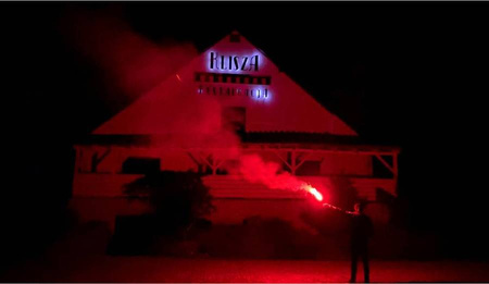 Flara meczowa stadionowa RACA dymna czerwona 1 szt