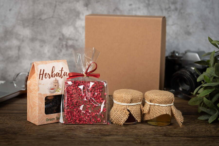 Zestaw prezentowy upominek z herbatą, czekoladą i miodem
