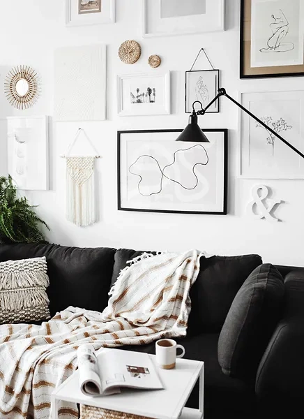 Makrama, ozdoba na ścianę złamana biel, 30x49cm