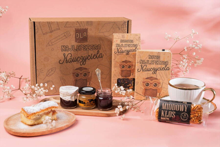 Prezent na dzień nauczyciela zestaw herbata notes miód baton konfitury upominek z nadrukiem