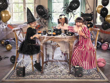 Balon foliowy PAJĄK 60x101 cm metalizowany Halloween