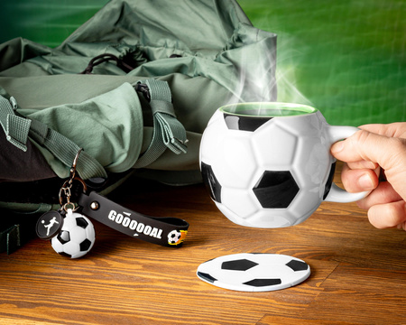 ZESTAW piłkarza: kubek, podkładka i brelok