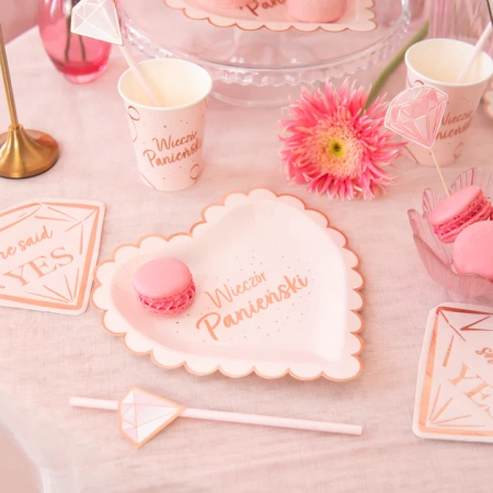 Talerzyki papierowe Wieczór Panieński Serce różowe 9 cali 6 szt.