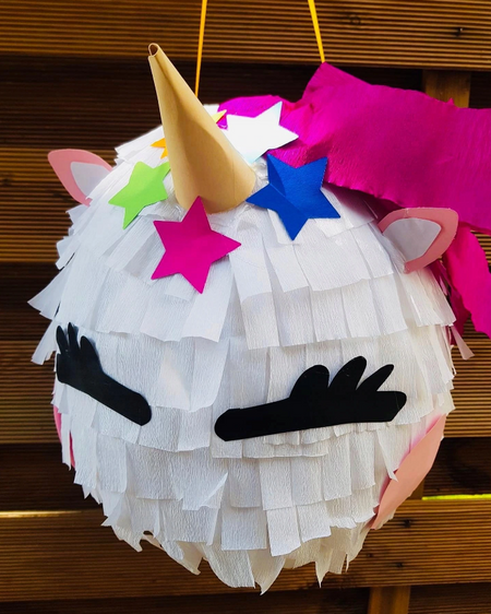 PINIATA z masy papierowej 75 cm jednorożec zestaw