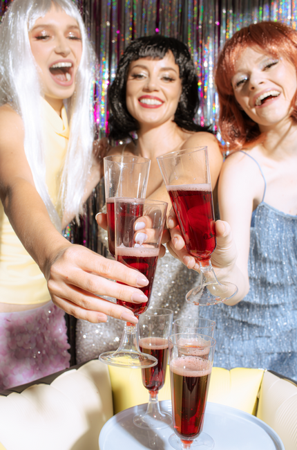 Kieliszki do szampana plastikowe jednorazowe 150ml 8 szt. Sylwester