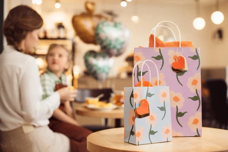 Torebka prezentowa papierowa Kwiaty 8x14x18 cm 1 szt.