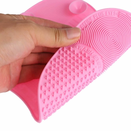 Mata silikonowa do mycia pędzli kosmetycznych różowa