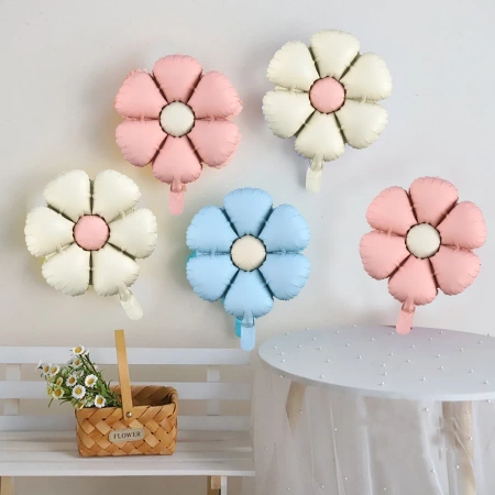 BALON FOLIOWY kwiatek brązowy pastelowy 47,5 x 59,5 cm