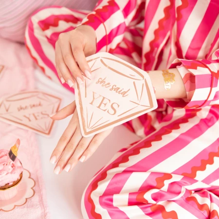 Serwetki papierowe Brylat różowy She said YES 10 szt.