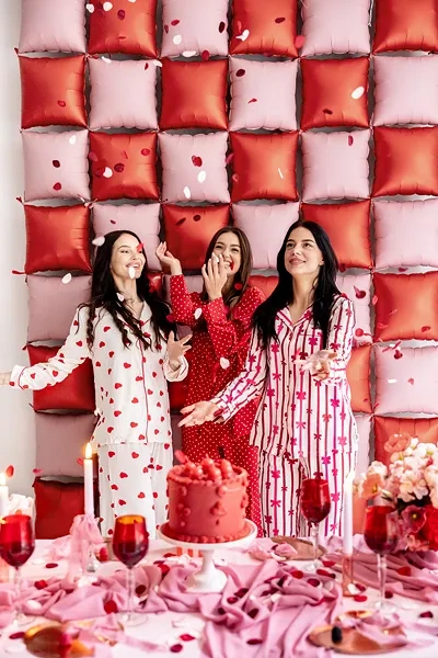 Płatki róż w woreczku czerwono bordowe 100 szt.