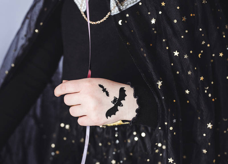 Tatuaże zmywalne wodne na halloween dla dzieci mix róż