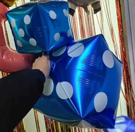 Balon foliowy kostka do gry kości niebieski 50 x 50 cm